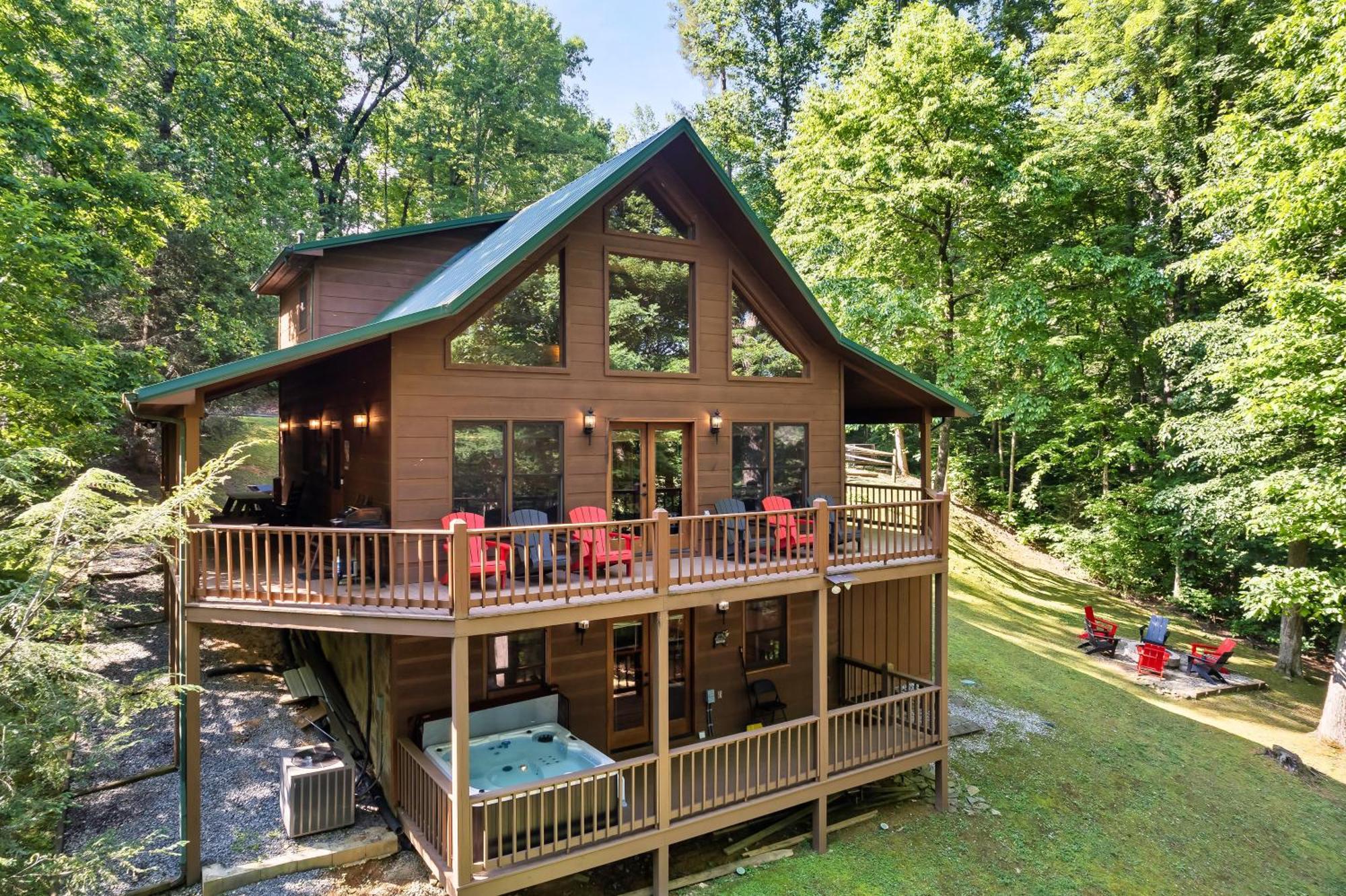 Peaceful Family Cabin With Hot Tub, Game Room, & More! Sevierville Kültér fotó