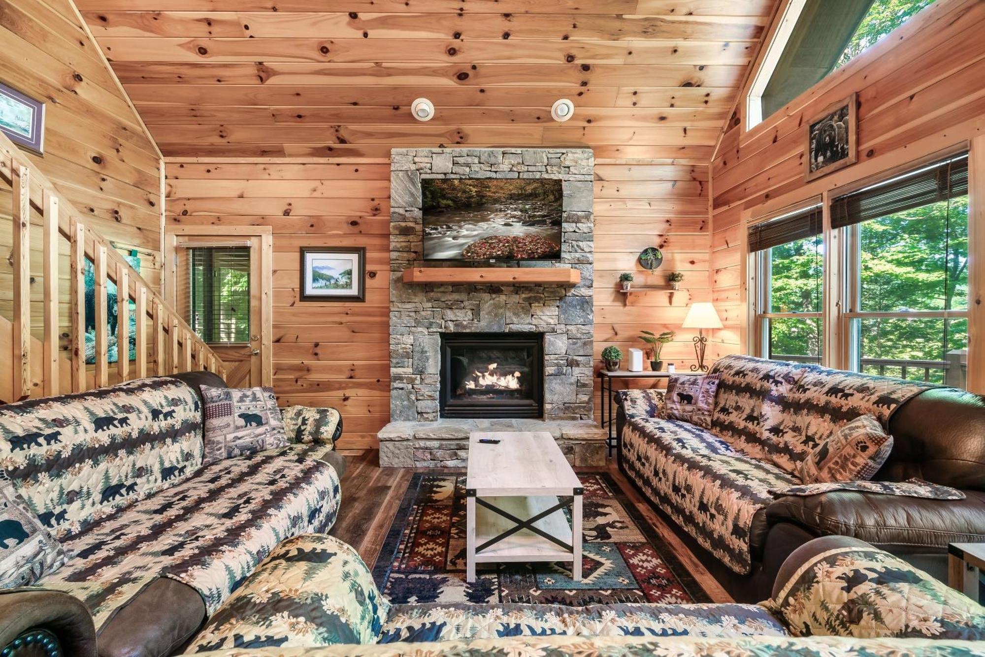 Peaceful Family Cabin With Hot Tub, Game Room, & More! Sevierville Kültér fotó